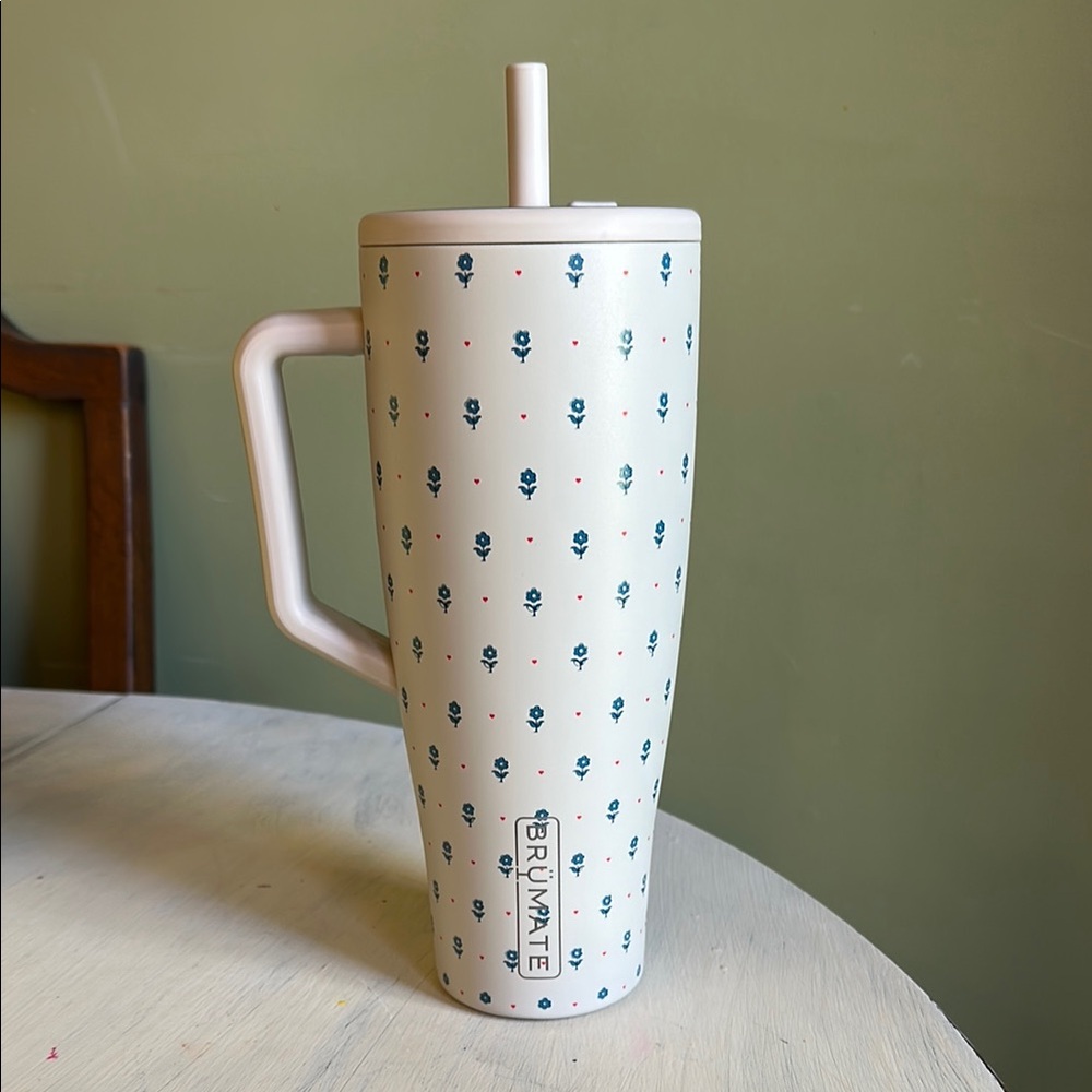 Limited edition Brumate Era Ruthie 40oz